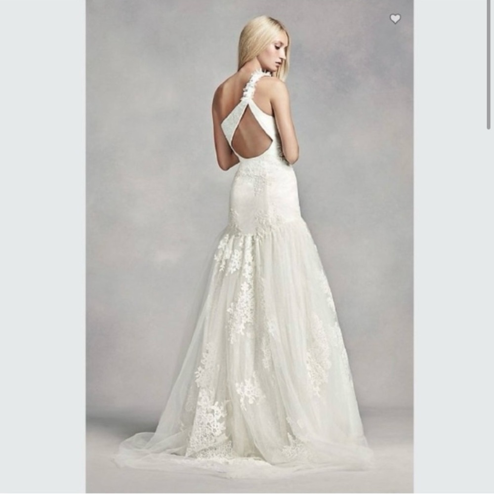 Simply Vera Vera Wang White Lace Wedding Dress